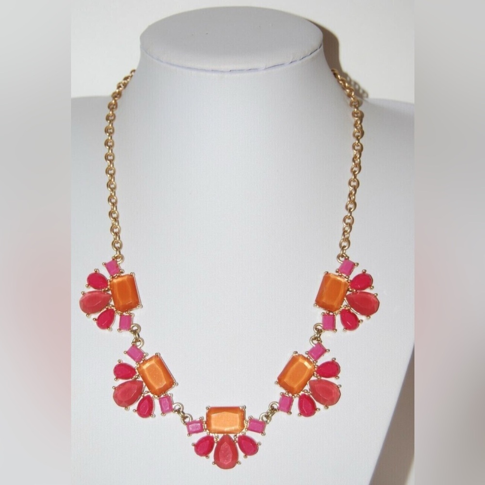 Premier Designs Garden Party Orange, Pink and Gold Acrylic necklace
